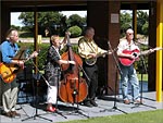 The Mannin Folk at "Yn Cruinnaght" Ramsey - (18/7/04)