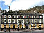 The Queens Hotel on Queens Promenade - (4/10/04)